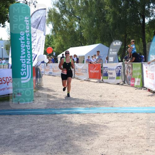 07.09.2025 - 19. Norderstedt Triathlon Zöllner http://msf.ph/oto/8790826 07.09.2025 14:08:43 Ziel 1353 meine-sportfotos.de