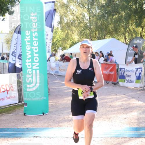 07.09.2025 - 19. Norderstedt Triathlon Zöllner http://msf.ph/oto/8790838 07.09.2025 16:28:46 Ziel 462 meine-sportfotos.de