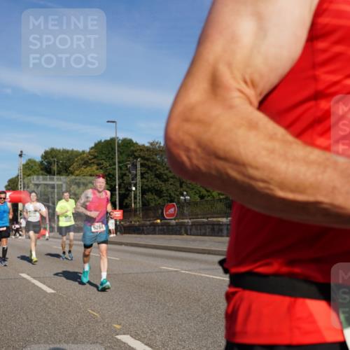 07.09.2025 - BARMER Alsterlauf Yannick Fuchs http://msf.ph/oto/8790841 07.09.2025 09:41:20 Laufen 5284 meine-sportfotos.de