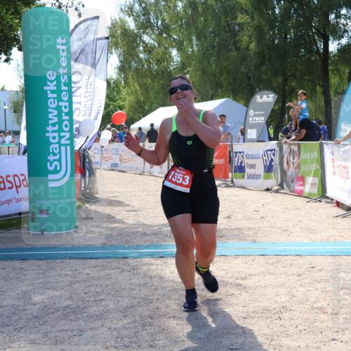 07.09.2025 - 19. Norderstedt Triathlon Zöllner http://msf.ph/oto/8790847 07.09.2025 14:08:45 Ziel 1353 meine-sportfotos.de
