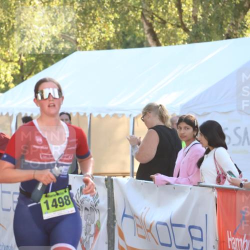 07.09.2025 - 19. Norderstedt Triathlon Zöllner http://msf.ph/oto/8790848 07.09.2025 16:29:06 Ziel 1498 meine-sportfotos.de