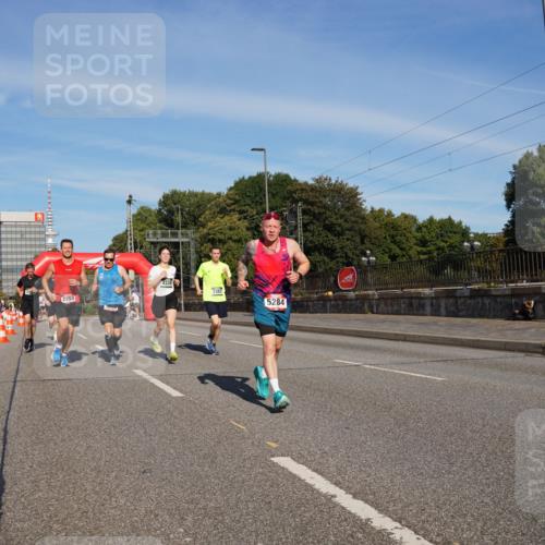 07.09.2025 - BARMER Alsterlauf Yannick Fuchs http://msf.ph/oto/8790854 07.09.2025 09:41:20 Laufen 2253, 4330, 2383, 5284 meine-sportfotos.de