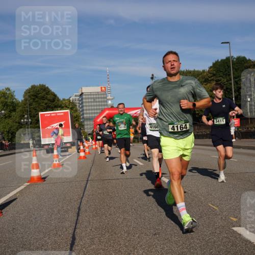 07.09.2025 - BARMER Alsterlauf Yannick Fuchs http://msf.ph/oto/8790884 07.09.2025 09:43:21 Laufen 5018, 4160, 4164, 3411 meine-sportfotos.de