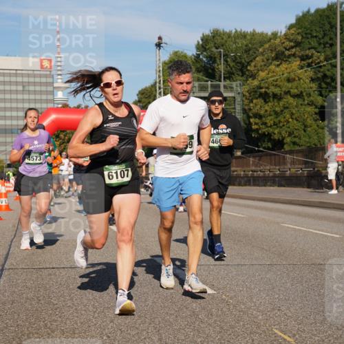 07.09.2025 - BARMER Alsterlauf Yannick Fuchs http://msf.ph/oto/8790947 07.09.2025 09:43:26 Laufen 4573, 6107, 466 meine-sportfotos.de