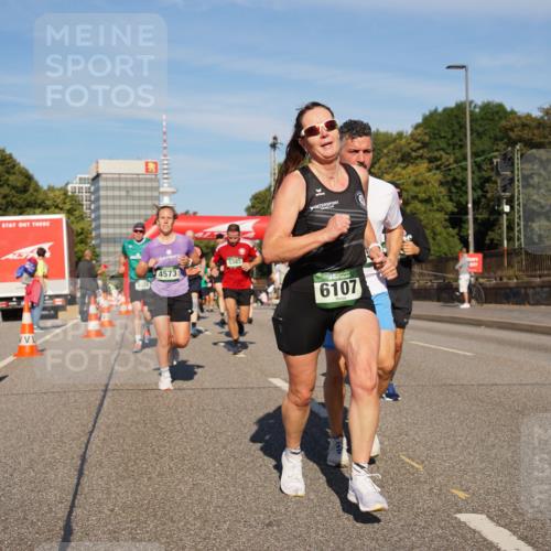 07.09.2025 - BARMER Alsterlauf Yannick Fuchs http://msf.ph/oto/8790966 07.09.2025 09:43:27 Laufen 4573, 5383, 6107 meine-sportfotos.de