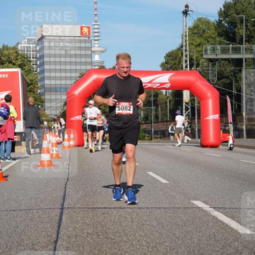 07.09.2025 - BARMER Alsterlauf Yannick Fuchs http://msf.ph/oto/8790968 07.09.2025 09:41:26 Laufen 4471, 5082 meine-sportfotos.de