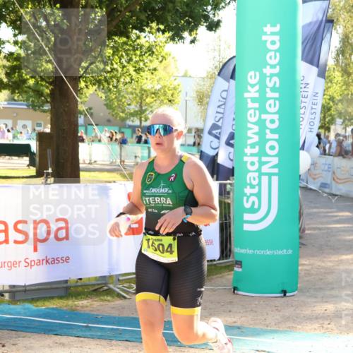 07.09.2025 - 19. Norderstedt Triathlon Zöllner http://msf.ph/oto/8790970 07.09.2025 16:30:09 Ziel 1504 meine-sportfotos.de