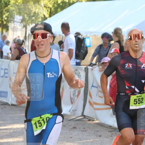 07.09.2025 - 19. Norderstedt Triathlon Zöllner http://msf.ph/oto/8790996 07.09.2025 16:30:18 Ziel 519, 552, 1510 meine-sportfotos.de