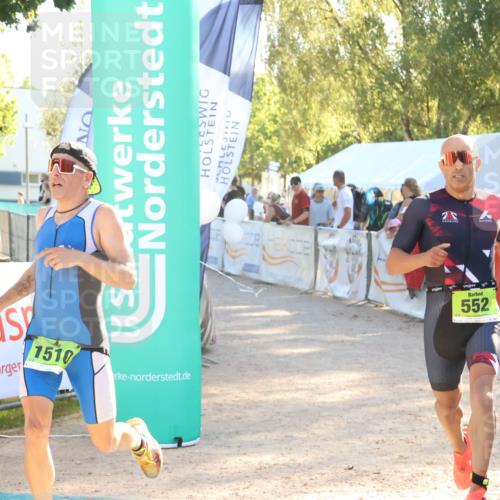 07.09.2025 - 19. Norderstedt Triathlon Zöllner http://msf.ph/oto/8791003 07.09.2025 16:30:19 Ziel 519, 552, 1510 meine-sportfotos.de