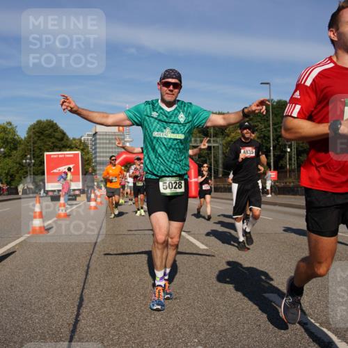 07.09.2025 - BARMER Alsterlauf Yannick Fuchs http://msf.ph/oto/8791023 07.09.2025 09:43:30 Laufen 4835, 5028, 2471, 5223 meine-sportfotos.de