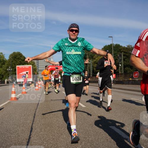 07.09.2025 - BARMER Alsterlauf Yannick Fuchs http://msf.ph/oto/8791028 07.09.2025 09:43:30 Laufen 2, 483, 5028, 5383 meine-sportfotos.de