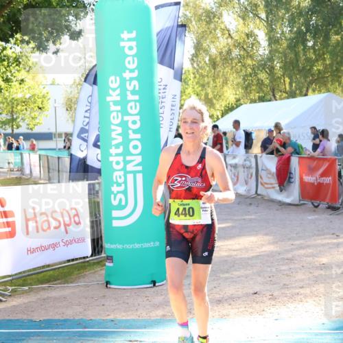 07.09.2025 - 19. Norderstedt Triathlon Zöllner http://msf.ph/oto/8791034 07.09.2025 16:30:33 Ziel 440 meine-sportfotos.de