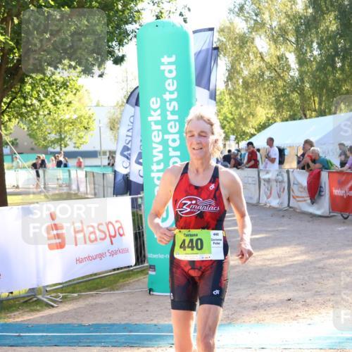07.09.2025 - 19. Norderstedt Triathlon Zöllner http://msf.ph/oto/8791042 07.09.2025 16:30:34 Ziel 440 meine-sportfotos.de
