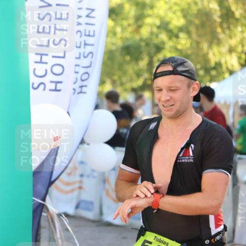 07.09.2025 - 19. Norderstedt Triathlon Zöllner http://msf.ph/oto/8791062 07.09.2025 16:30:43 Ziel 546 meine-sportfotos.de