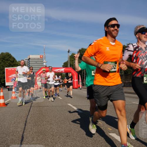 07.09.2025 - BARMER Alsterlauf Yannick Fuchs http://msf.ph/oto/8791081 07.09.2025 09:43:33 Laufen 3443, 4938, 2836, 700, 4, 02, 314, 577 meine-sportfotos.de
