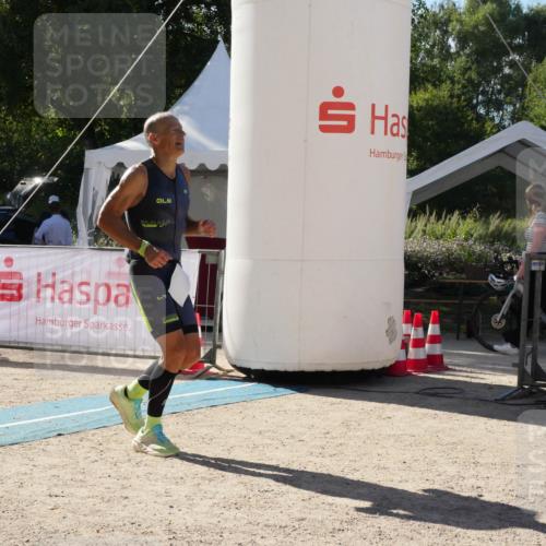 07.09.2025 - 19. Norderstedt Triathlon Zöllner http://msf.ph/oto/8791089 07.09.2025 15:41:16 Ziel 1457 meine-sportfotos.de