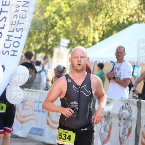 07.09.2025 - 19. Norderstedt Triathlon Zöllner http://msf.ph/oto/8791094 07.09.2025 16:30:57 Ziel 534, 548, 1439, 1572 meine-sportfotos.de