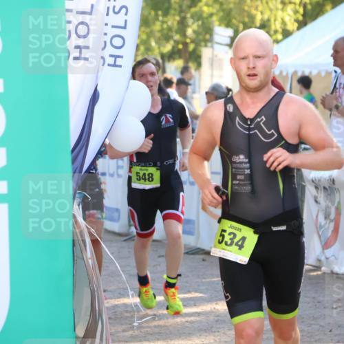 07.09.2025 - 19. Norderstedt Triathlon Zöllner http://msf.ph/oto/8791100 07.09.2025 16:30:58 Ziel 534, 548, 1071, 1439, 1572 meine-sportfotos.de