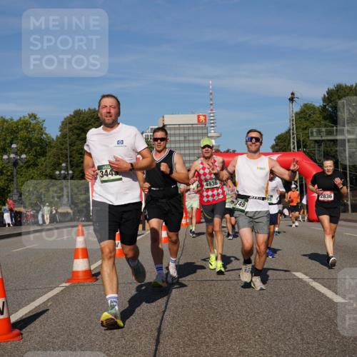 07.09.2025 - BARMER Alsterlauf Yannick Fuchs http://msf.ph/oto/8791119 07.09.2025 09:43:34 Laufen 344, 4936, 749, 2836, 95 meine-sportfotos.de