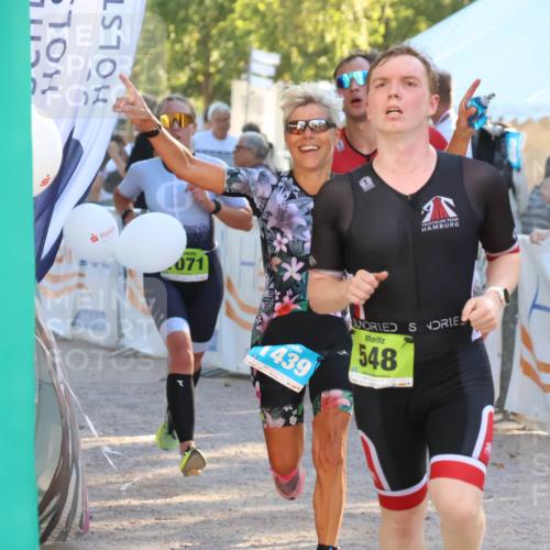 07.09.2025 - 19. Norderstedt Triathlon Zöllner http://msf.ph/oto/8791128 07.09.2025 16:31:00 Ziel 534, 548, 1071, 1439, 1572 meine-sportfotos.de