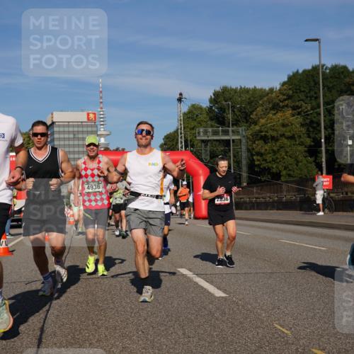 07.09.2025 - BARMER Alsterlauf Yannick Fuchs http://msf.ph/oto/8791129 07.09.2025 09:43:34 Laufen 3443, 4936, 76, 2836 meine-sportfotos.de