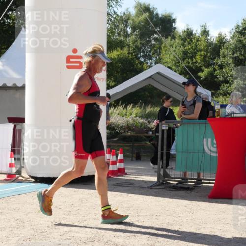 07.09.2025 - 19. Norderstedt Triathlon Zöllner http://msf.ph/oto/8791156 07.09.2025 15:42:52 Ziel 984 meine-sportfotos.de