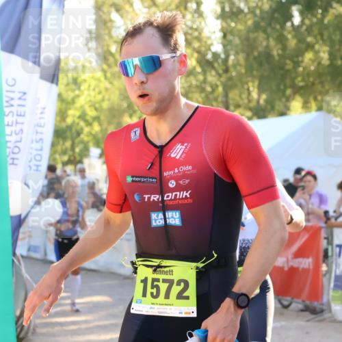 07.09.2025 - 19. Norderstedt Triathlon Zöllner http://msf.ph/oto/8791170 07.09.2025 16:31:03 Ziel 477, 505, 534, 548, 1071, 1439, 1572 meine-sportfotos.de