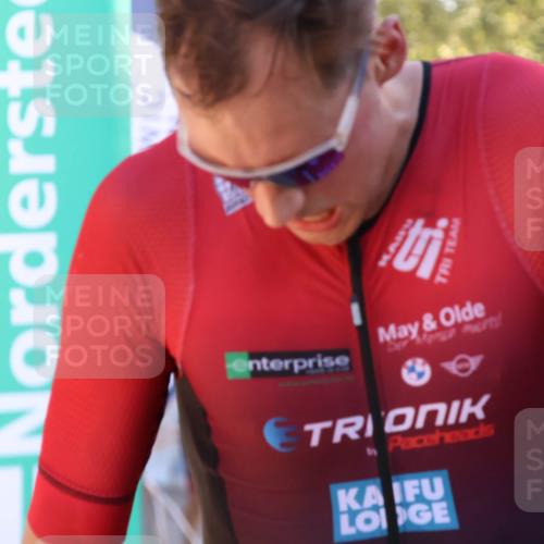 07.09.2025 - 19. Norderstedt Triathlon Zöllner http://msf.ph/oto/8791177 07.09.2025 16:31:04 Ziel 477, 505, 534, 548, 1071, 1439, 1572 meine-sportfotos.de