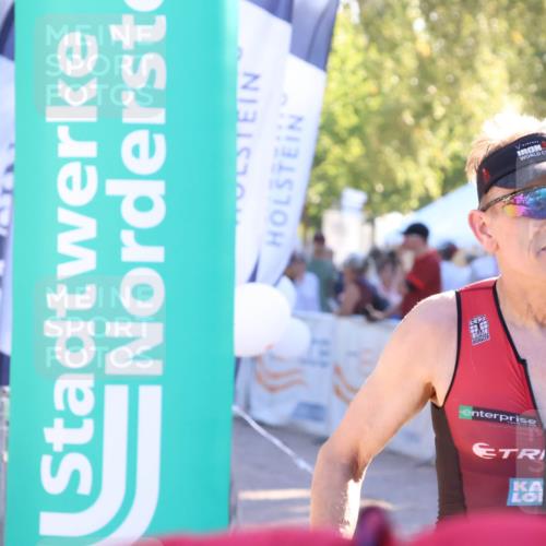 07.09.2025 - 19. Norderstedt Triathlon Zöllner http://msf.ph/oto/8791210 07.09.2025 16:31:09 Ziel 477, 505, 1071 meine-sportfotos.de