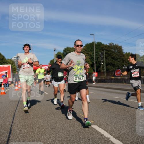 07.09.2025 - BARMER Alsterlauf Yannick Fuchs http://msf.ph/oto/8791211 07.09.2025 09:43:38 Laufen 3510, 2203, 2162, 2922 meine-sportfotos.de