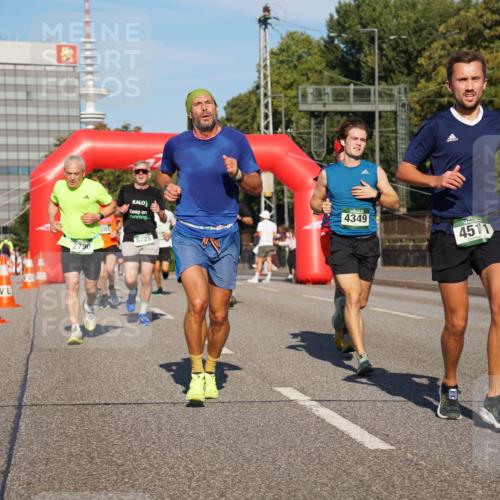 07.09.2025 - BARMER Alsterlauf Yannick Fuchs http://msf.ph/oto/8791220 07.09.2025 09:41:38 Laufen 2790, 281, 5725, 4349, 4511 meine-sportfotos.de