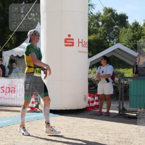 07.09.2025 - 19. Norderstedt Triathlon Zöllner http://msf.ph/oto/8791225 07.09.2025 15:45:20 Ziel  meine-sportfotos.de