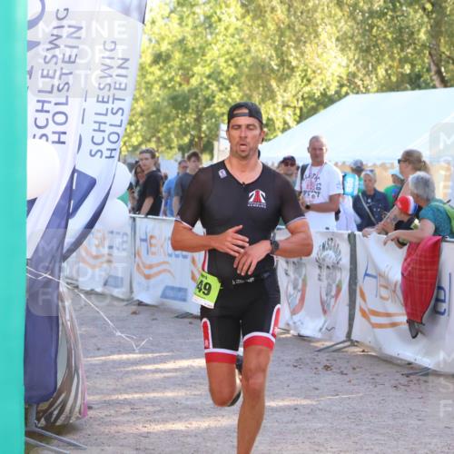 07.09.2025 - 19. Norderstedt Triathlon Zöllner http://msf.ph/oto/8791232 07.09.2025 16:31:15 Ziel 549 meine-sportfotos.de