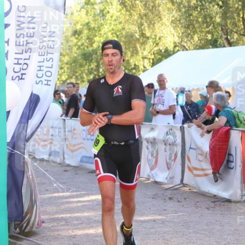 07.09.2025 - 19. Norderstedt Triathlon Zöllner http://msf.ph/oto/8791237 07.09.2025 16:31:15 Ziel 549 meine-sportfotos.de
