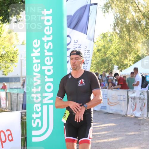 07.09.2025 - 19. Norderstedt Triathlon Zöllner http://msf.ph/oto/8791253 07.09.2025 16:31:16 Ziel 549 meine-sportfotos.de
