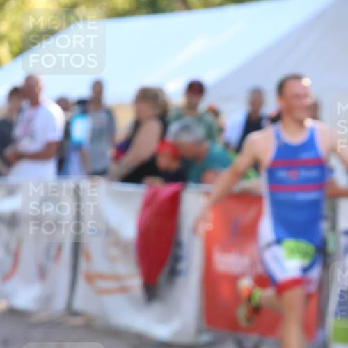 07.09.2025 - 19. Norderstedt Triathlon Zöllner http://msf.ph/oto/8791278 07.09.2025 16:31:23 Ziel 480, 525, 549, 1594 meine-sportfotos.de