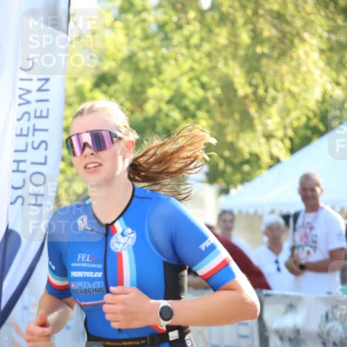 07.09.2025 - 19. Norderstedt Triathlon Zöllner http://msf.ph/oto/8791311 07.09.2025 16:31:27 Ziel 480, 525, 1594 meine-sportfotos.de
