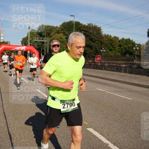 07.09.2025 - BARMER Alsterlauf Yannick Fuchs http://msf.ph/oto/8791314 07.09.2025 09:41:42 Laufen 8281, 2790 meine-sportfotos.de