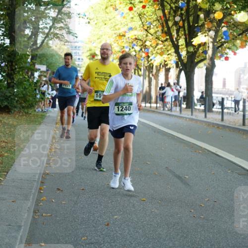 07.09.2025 - BARMER Alsterlauf Yannick Fuchs http://msf.ph/oto/8791315 07.09.2025 11:38:27 Laufen 621, 10, 1240 meine-sportfotos.de