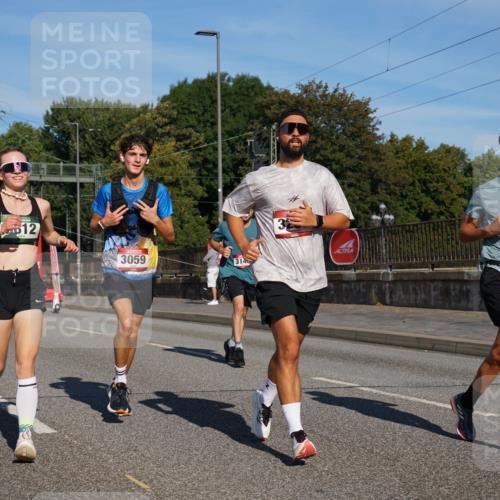 07.09.2025 - BARMER Alsterlauf Yannick Fuchs http://msf.ph/oto/8791322 07.09.2025 09:43:43 Laufen 3546, 260, 12, 3059, 3140, 5661 meine-sportfotos.de