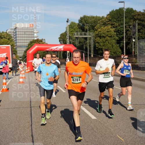 07.09.2025 - BARMER Alsterlauf Yannick Fuchs http://msf.ph/oto/8791329 07.09.2025 09:41:43 Laufen 8281, 2552, 8291 meine-sportfotos.de