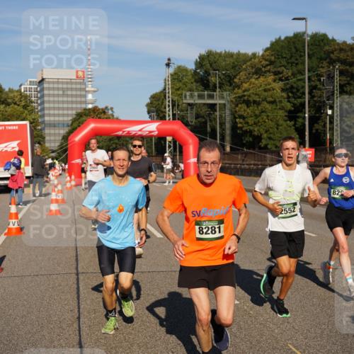 07.09.2025 - BARMER Alsterlauf Yannick Fuchs http://msf.ph/oto/8791341 07.09.2025 09:41:43 Laufen 2960, 8281, 2552, 82 meine-sportfotos.de