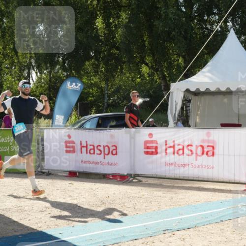 07.09.2025 - 19. Norderstedt Triathlon Zöllner http://msf.ph/oto/8791344 07.09.2025 15:47:58 Ziel 364, 960, 1000, 1462 meine-sportfotos.de