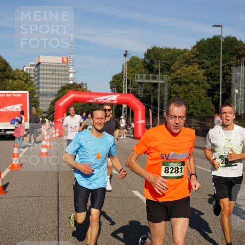 07.09.2025 - BARMER Alsterlauf Yannick Fuchs http://msf.ph/oto/8791351 07.09.2025 09:41:44 Laufen 8281, 255, 291 meine-sportfotos.de