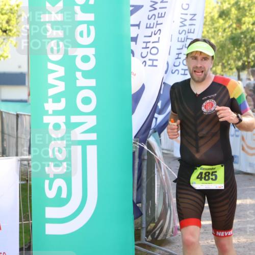 07.09.2025 - 19. Norderstedt Triathlon Zöllner http://msf.ph/oto/8791352 07.09.2025 16:31:45 Ziel 485 meine-sportfotos.de