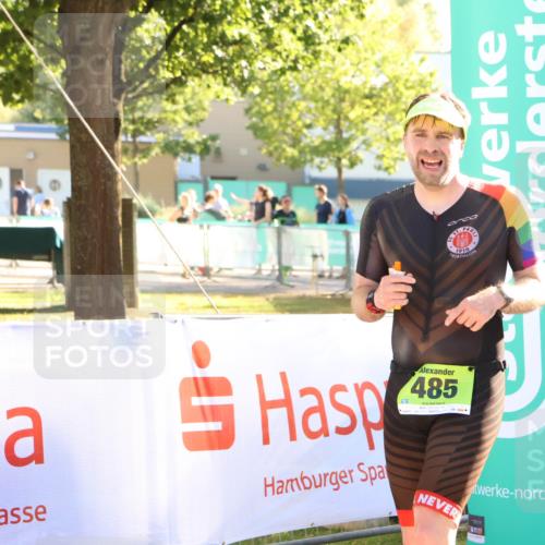 07.09.2025 - 19. Norderstedt Triathlon Zöllner http://msf.ph/oto/8791365 07.09.2025 16:31:46 Ziel 485 meine-sportfotos.de