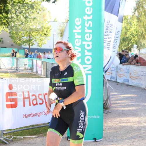 07.09.2025 - 19. Norderstedt Triathlon Zöllner http://msf.ph/oto/8791395 07.09.2025 16:31:58 Ziel 463, 1480 meine-sportfotos.de