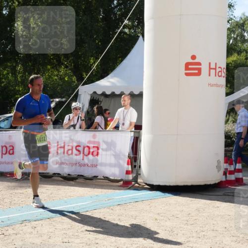 07.09.2025 - 19. Norderstedt Triathlon Zöllner http://msf.ph/oto/8791403 07.09.2025 15:49:31 Ziel 1012 meine-sportfotos.de