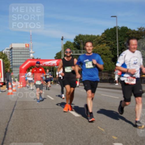07.09.2025 - BARMER Alsterlauf Yannick Fuchs http://msf.ph/oto/8791416 07.09.2025 09:43:47 Laufen 4300 meine-sportfotos.de