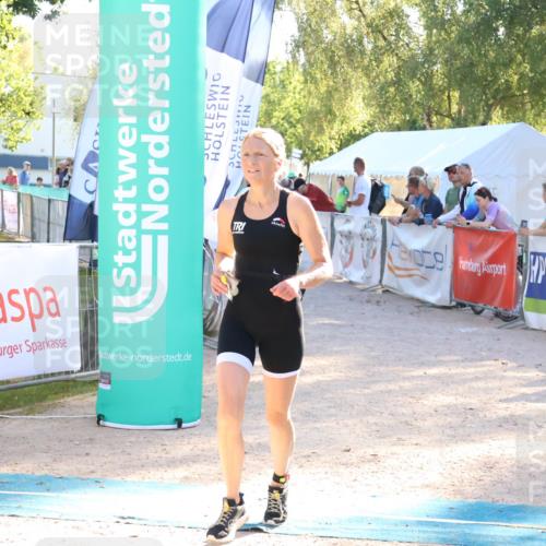 07.09.2025 - 19. Norderstedt Triathlon Zöllner http://msf.ph/oto/8791417 07.09.2025 16:31:59 Ziel 463, 1480 meine-sportfotos.de